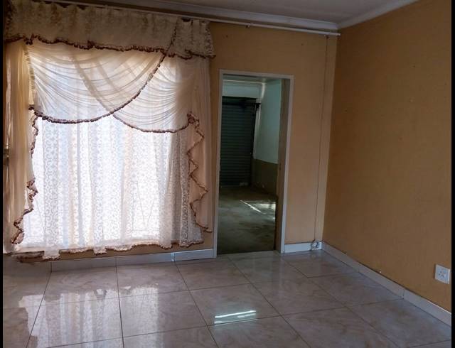 3 BEDROOM HOUSE FOR SALE IN SEBOKENG ZONE 14